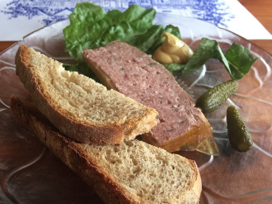 House pâté with bread